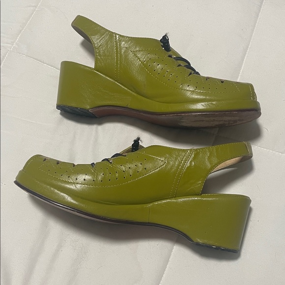 Re-Mix Vintage Shoe Company Greta Avocado Green Wedge Wedged Retro Shoe Size 9 - Picture 2 of 16
